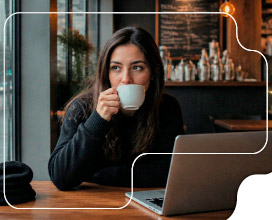 Lluvia, café caliente y revisión de tu historial de crédito